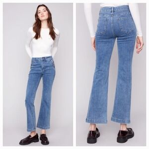 NWT CHARLIE B Flare Leg Stretch Buttons Medium Blue Jeans 8